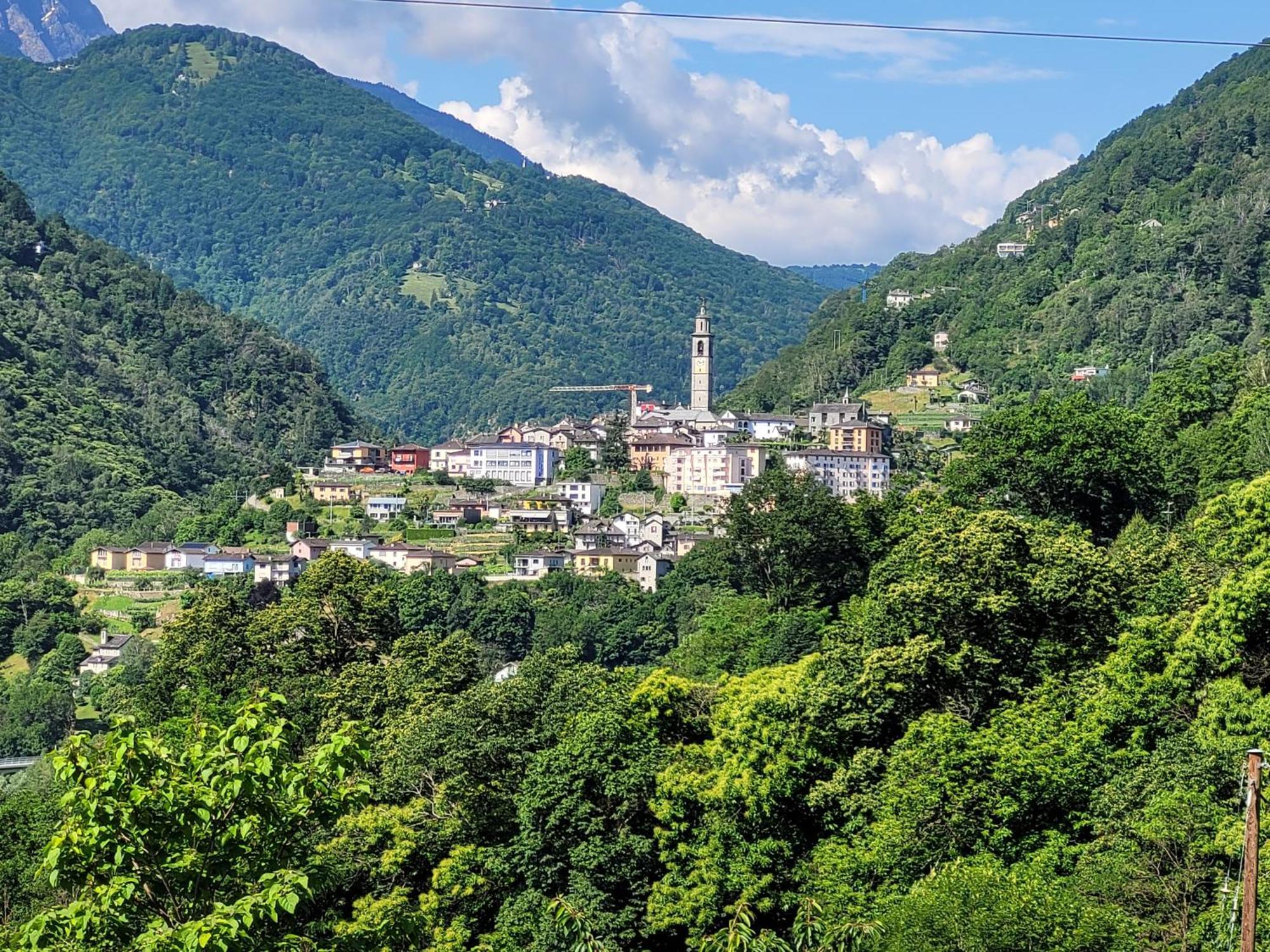 Hotel Tentazioni Cavigliano Esterno foto